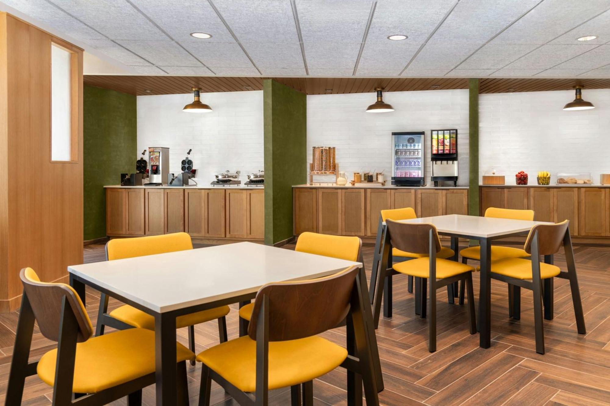 Fairfield By Marriott Inn & Suites Kansas City At The Legends Exteriör bild