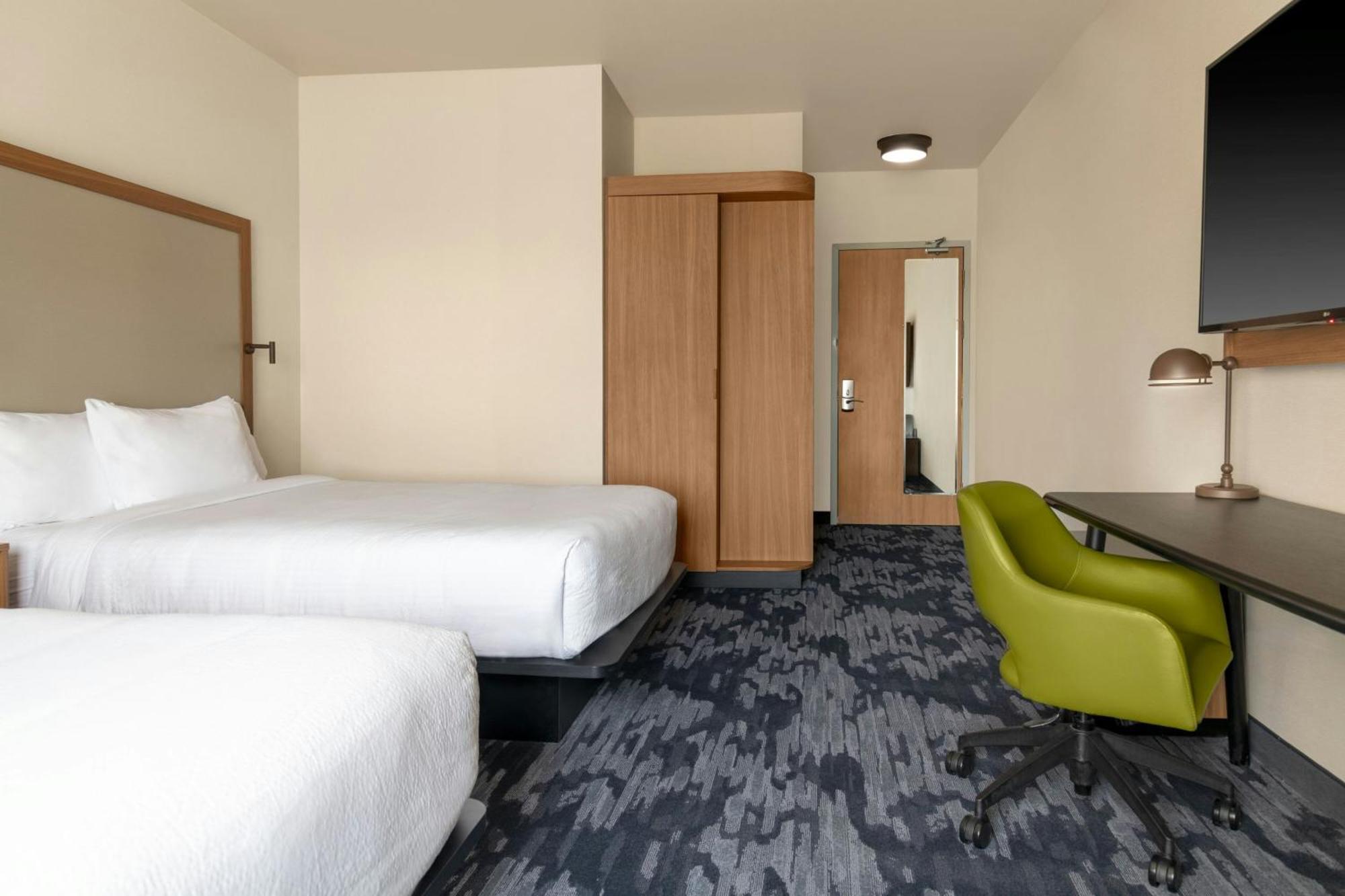 Fairfield By Marriott Inn & Suites Kansas City At The Legends Exteriör bild