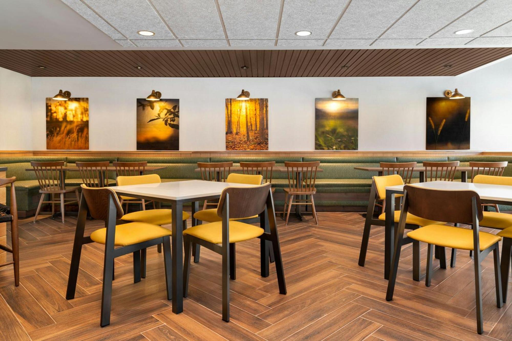 Fairfield By Marriott Inn & Suites Kansas City At The Legends Exteriör bild